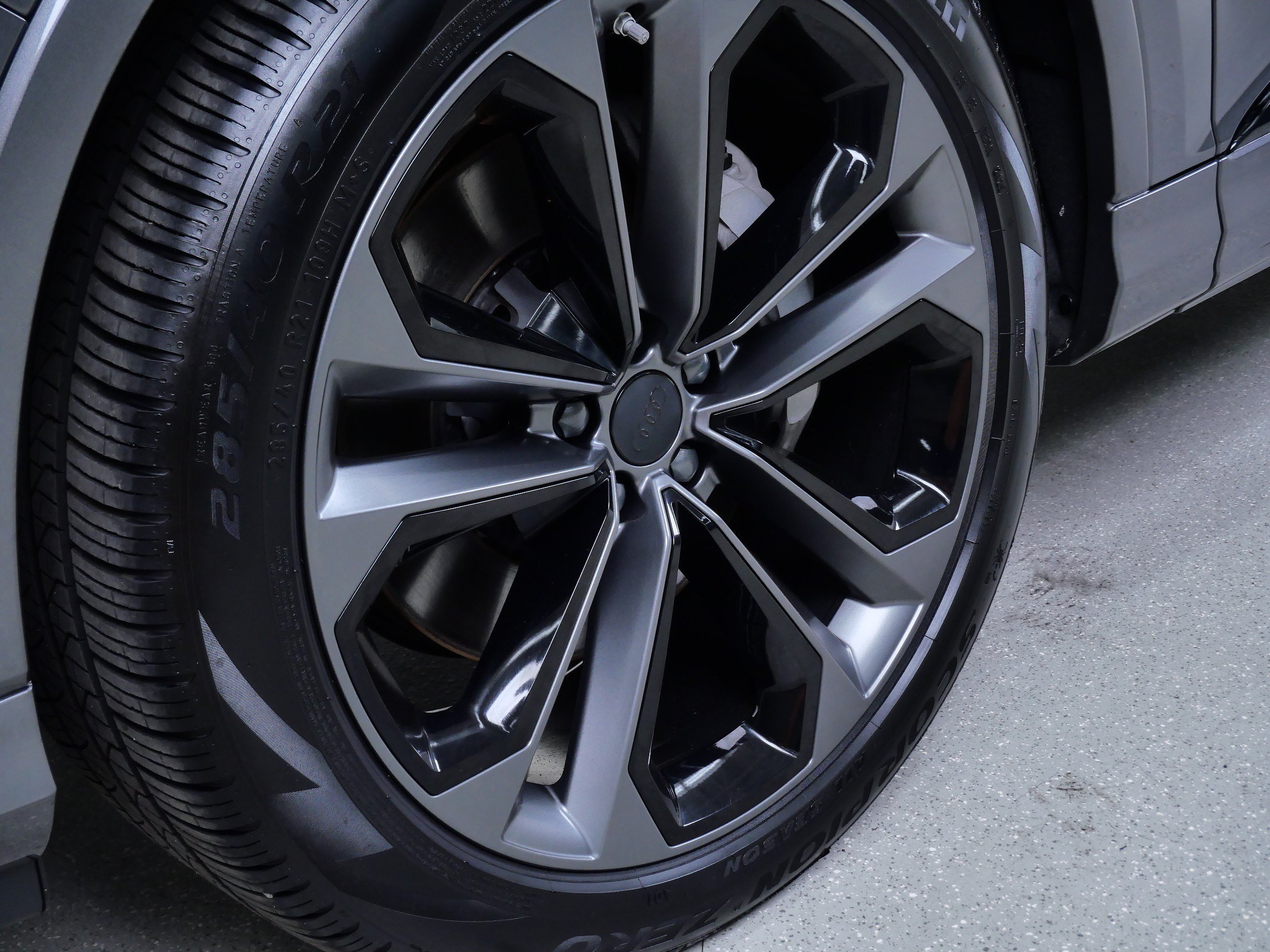 Used 2026 Samurai Gray Metallic Audi Premium Plus image 13
