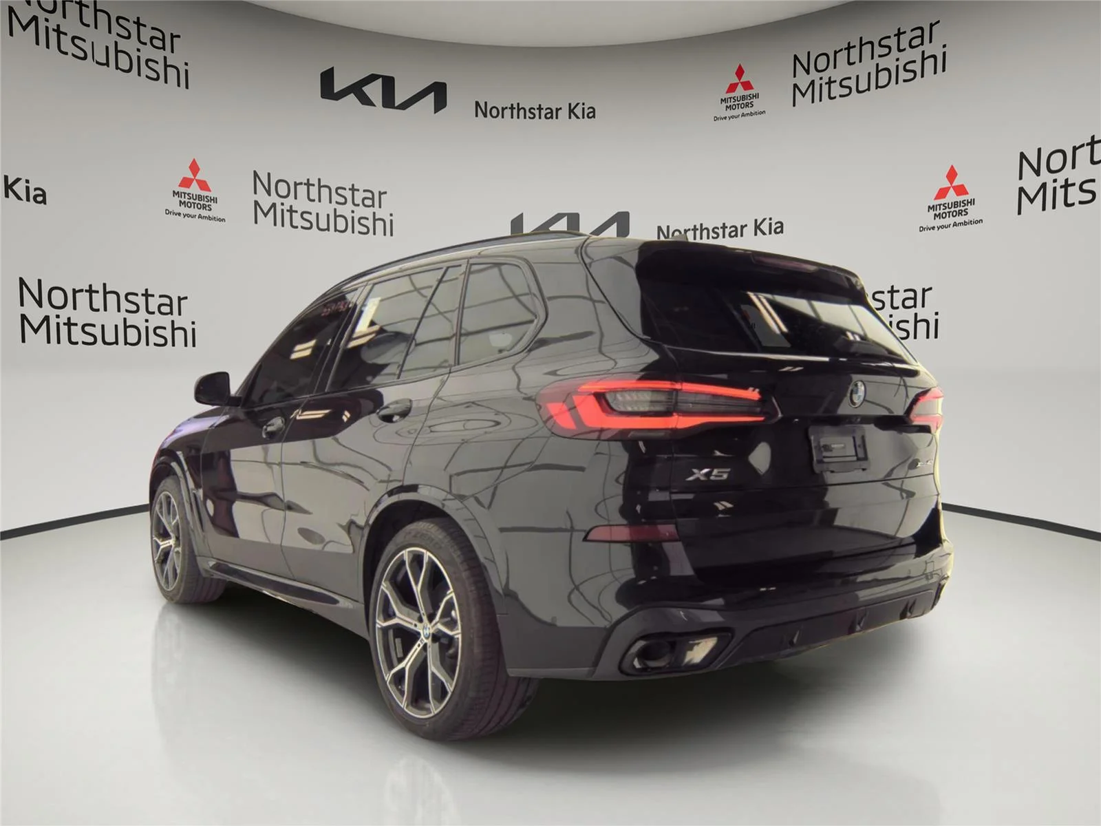 Used 2022 BK BMW xDrive40i image 3