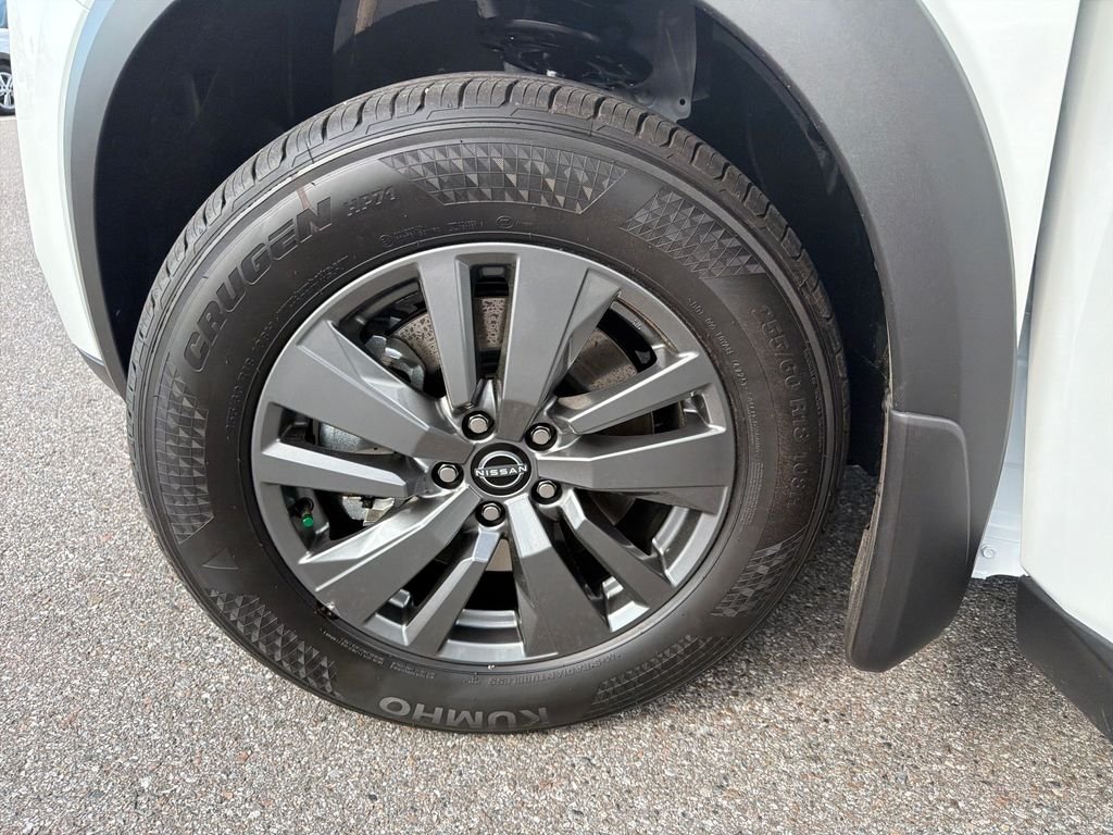 New 2026 Nissan Pathfinder SV 4D Sport Utility