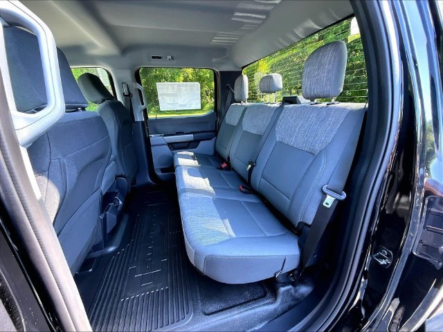 New 2026 Agate Black Metallic Ford XLT image 11