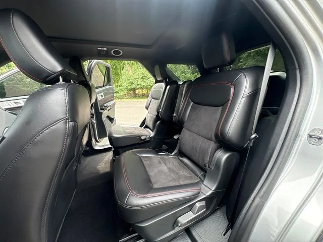 Used 2024 Silver Metallic Ford ST-Line image 21