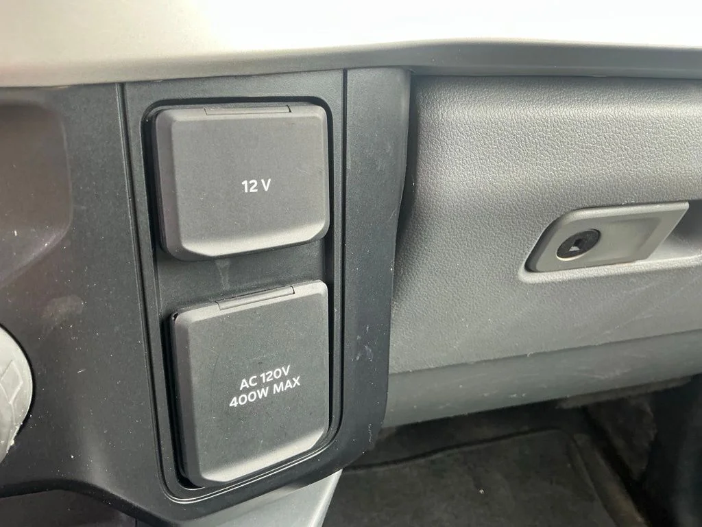 Used 2025 White Ford XLT image 44