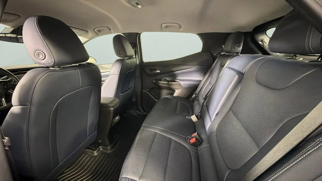 Used 2023 Mosaic Black Metallic Chevrolet LT image 27