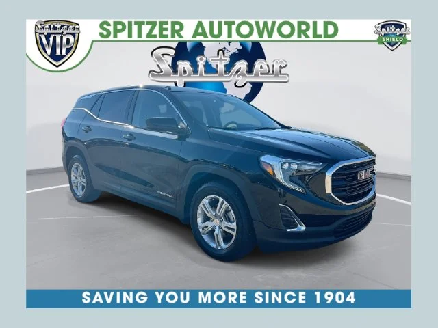 Used 2018 Black GMC SLE image 1