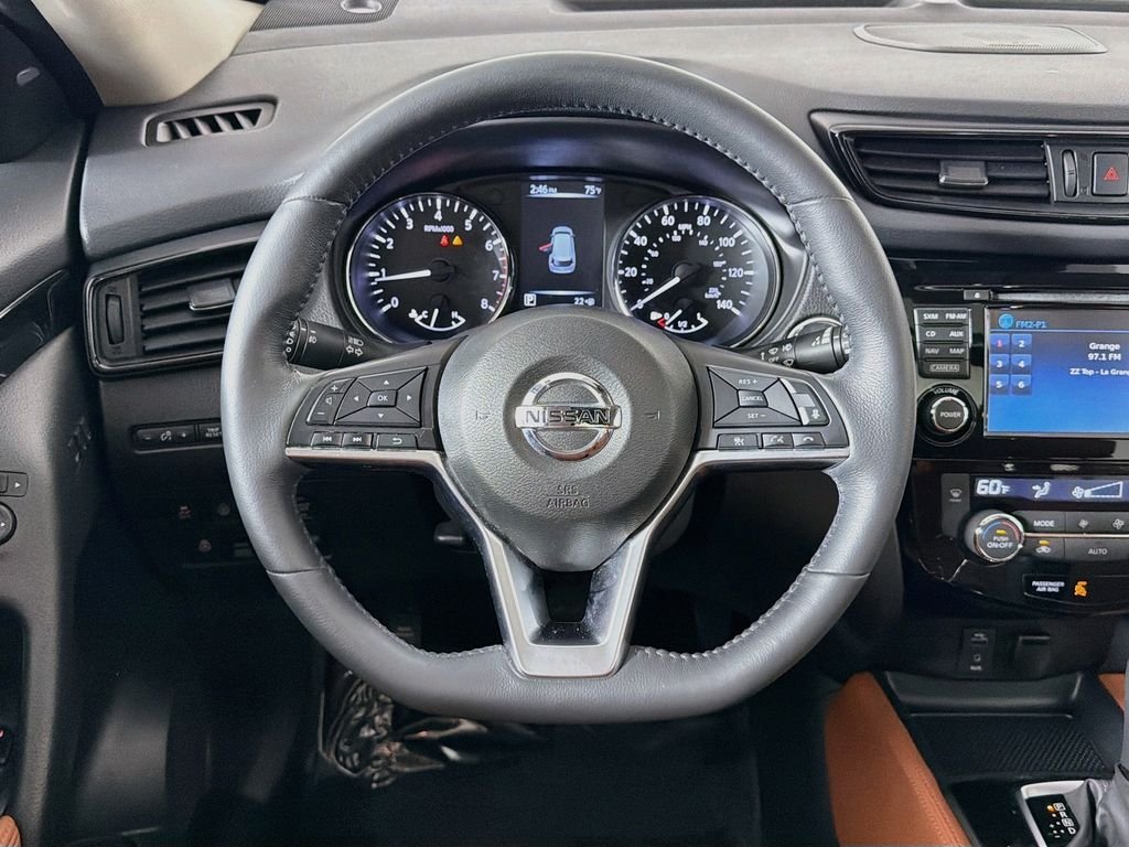 Used 2017 White Nissan SL image 11