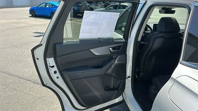 New 2026 White Acura Technology Package image 22