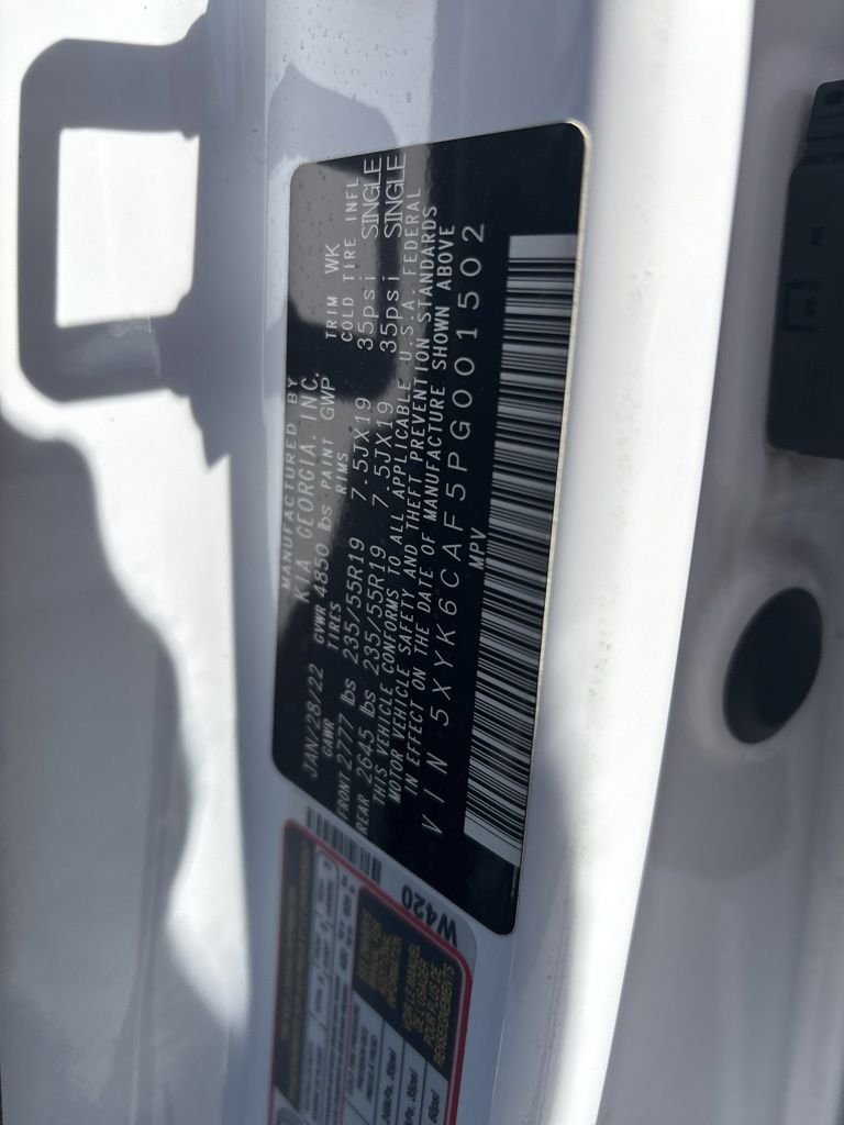 Used 2023 White Kia X-Line image 12