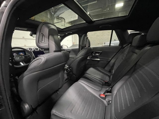 New 2026  Mercedes-Benz GLC 300 image 13