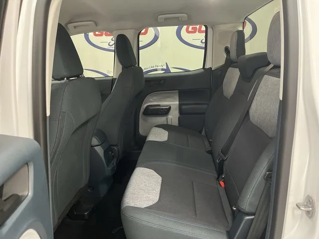 New 2026 Oxford White Ford XLT image 15