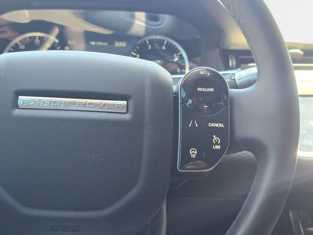 Used 2020 Black Land Rover S image 20