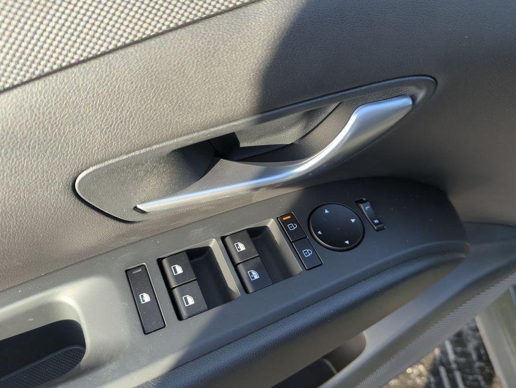 2026 Hyundai Santa Cruz SEL - Photo 13