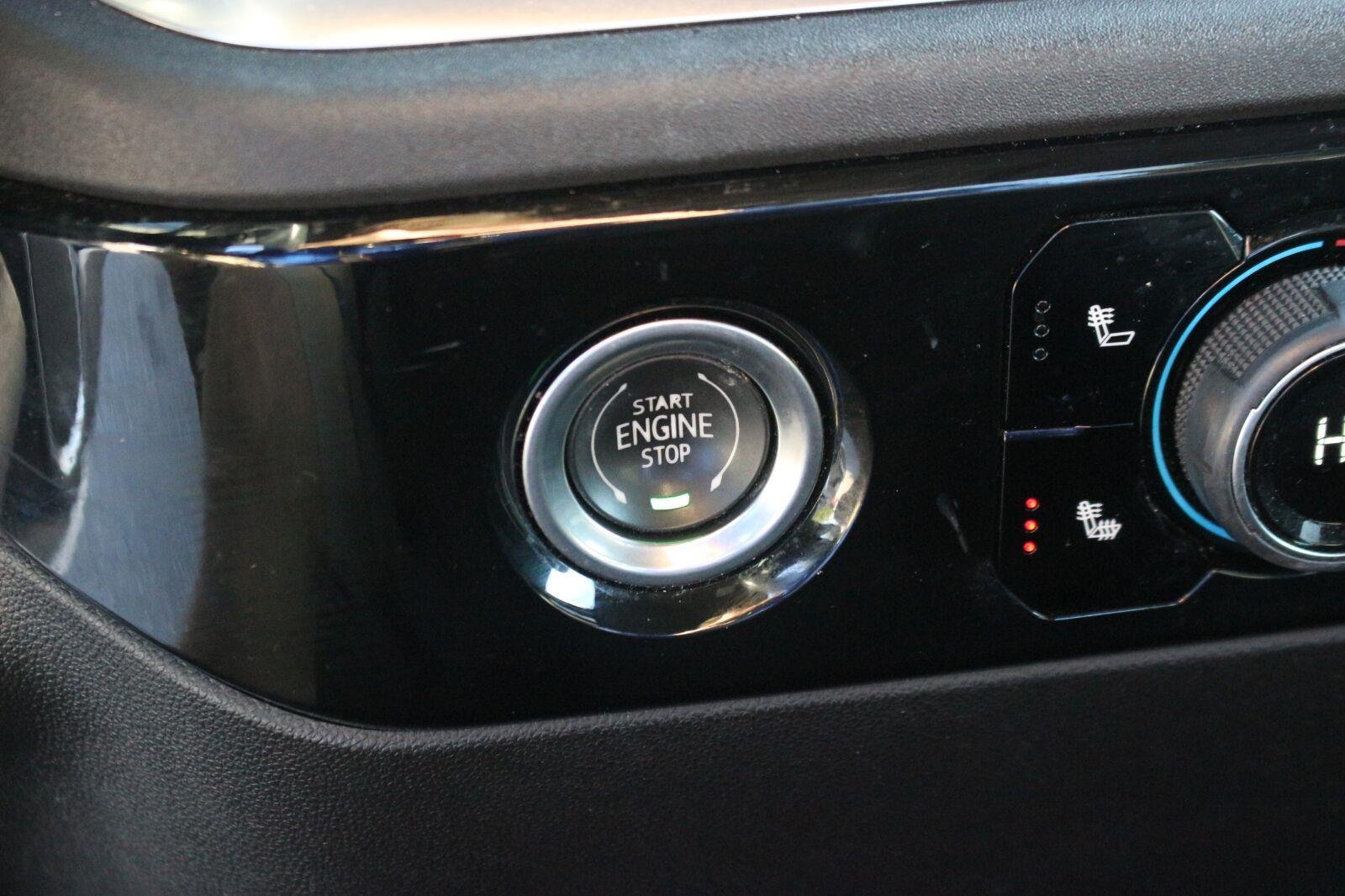 Used 2022 SUMMIT WHITE Chevrolet LT image 28
