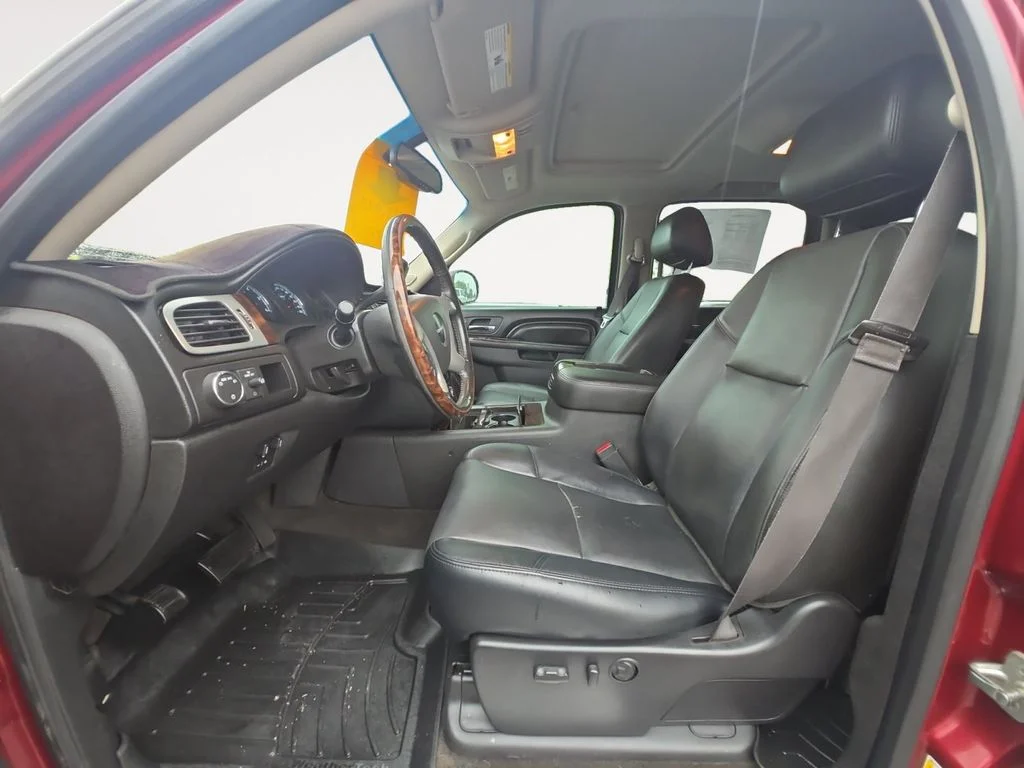 Used 2013 Red GMC Denali image 10