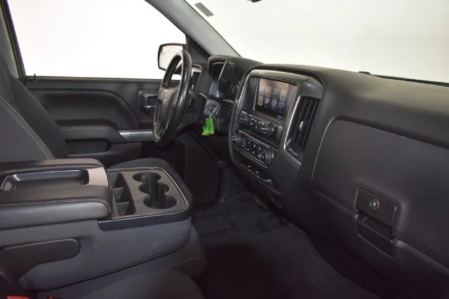 Used 2019 Black Chevrolet LT image 13