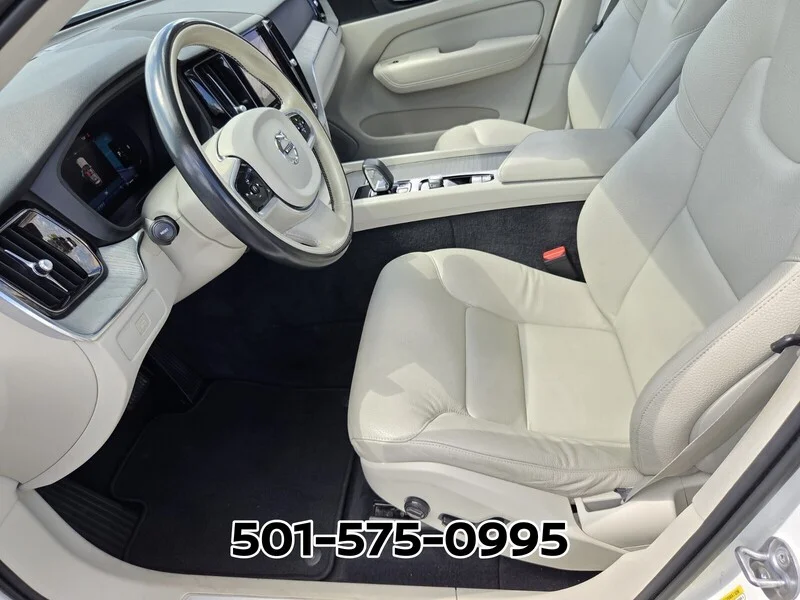 Used 2023 Crystal White Metallic VOLVO B5 AWD PLUS BRIGHT THEME image 10