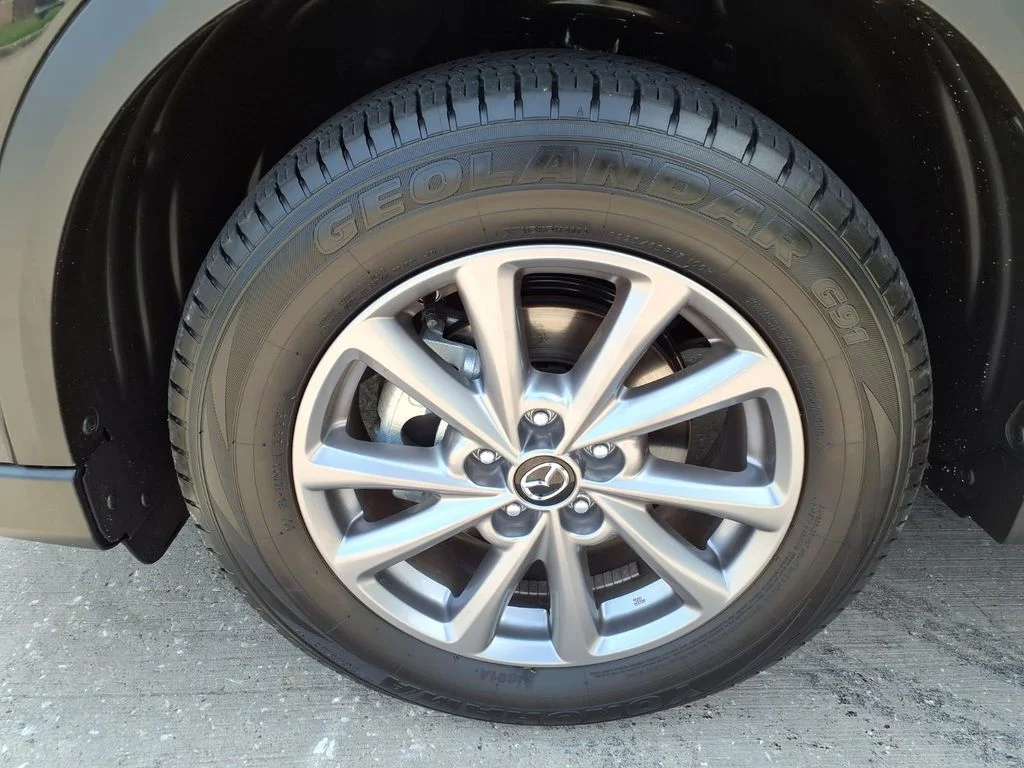 Certified Used 2025 Black Mazda 2.5 S image 9