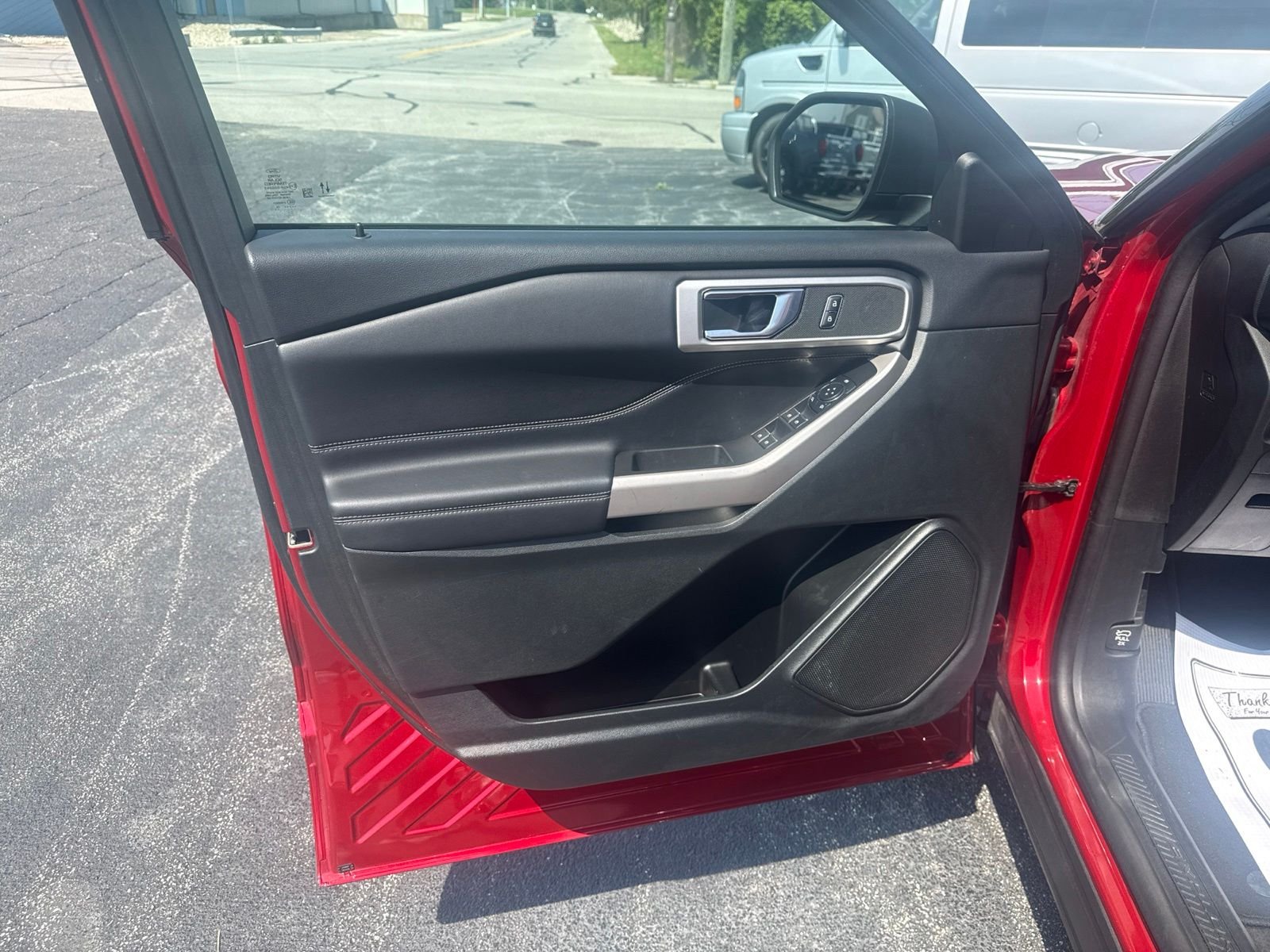 Used 2024 Red Ford XLT image 12