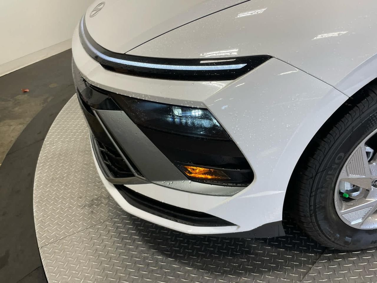 New 2026 Serenity White Hyundai SE image 15