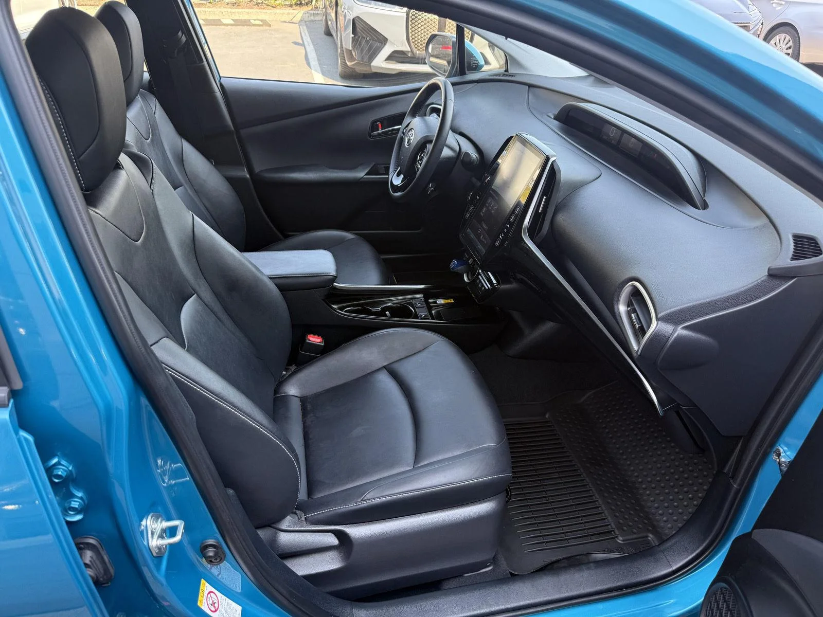 Used 2022 Blue Magnetism Toyota XLE image 20