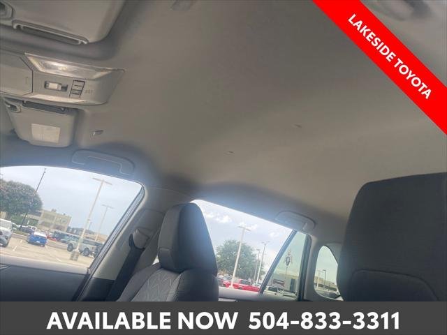 Certified Used 2025 MAGNETIC GRAY MET. Toyota  image 30