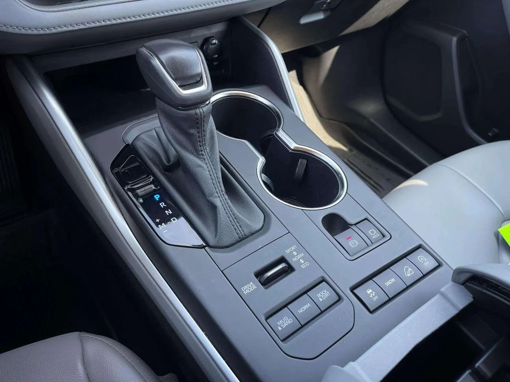 Used 2022 Blueprint Toyota XLE image 15