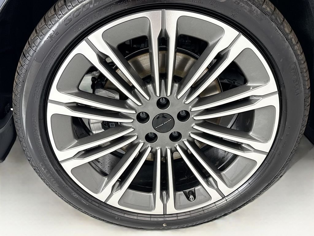 New 2026 Varesine Blue Land Rover Dynamic SE image 32