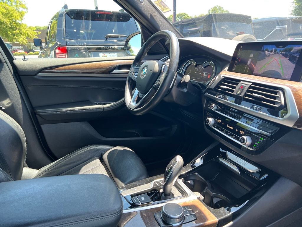 Used 2019 Dark Graphite Metallic BMW sDrive30i image 30