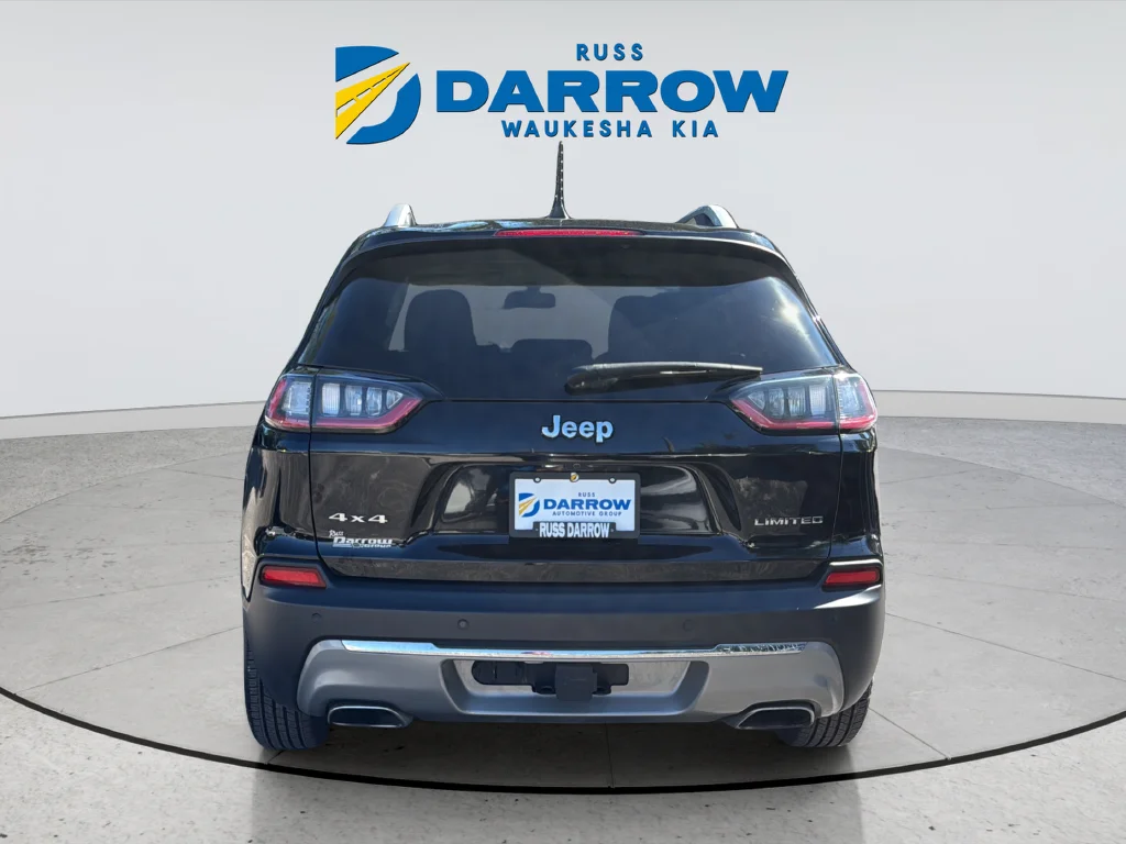 Used 2019 Black Jeep Limited image 4
