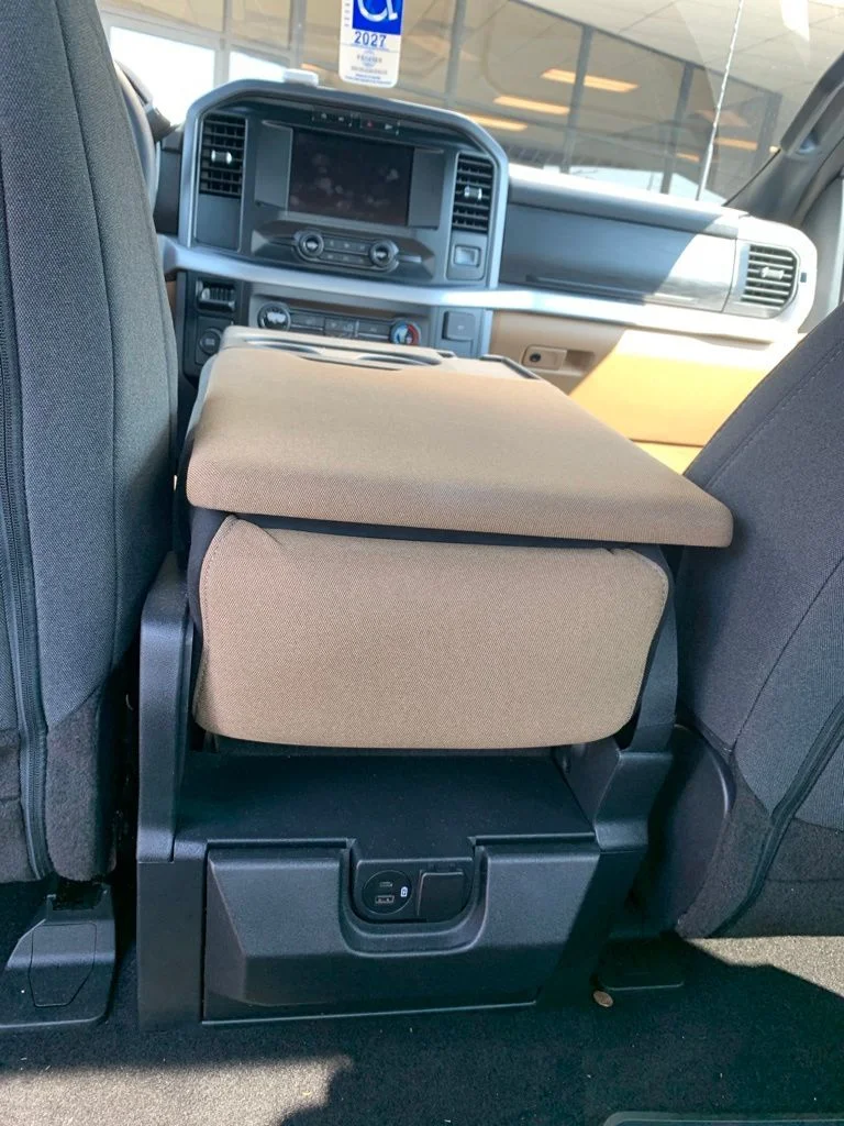 Used 2023 White Ford XLT image 6