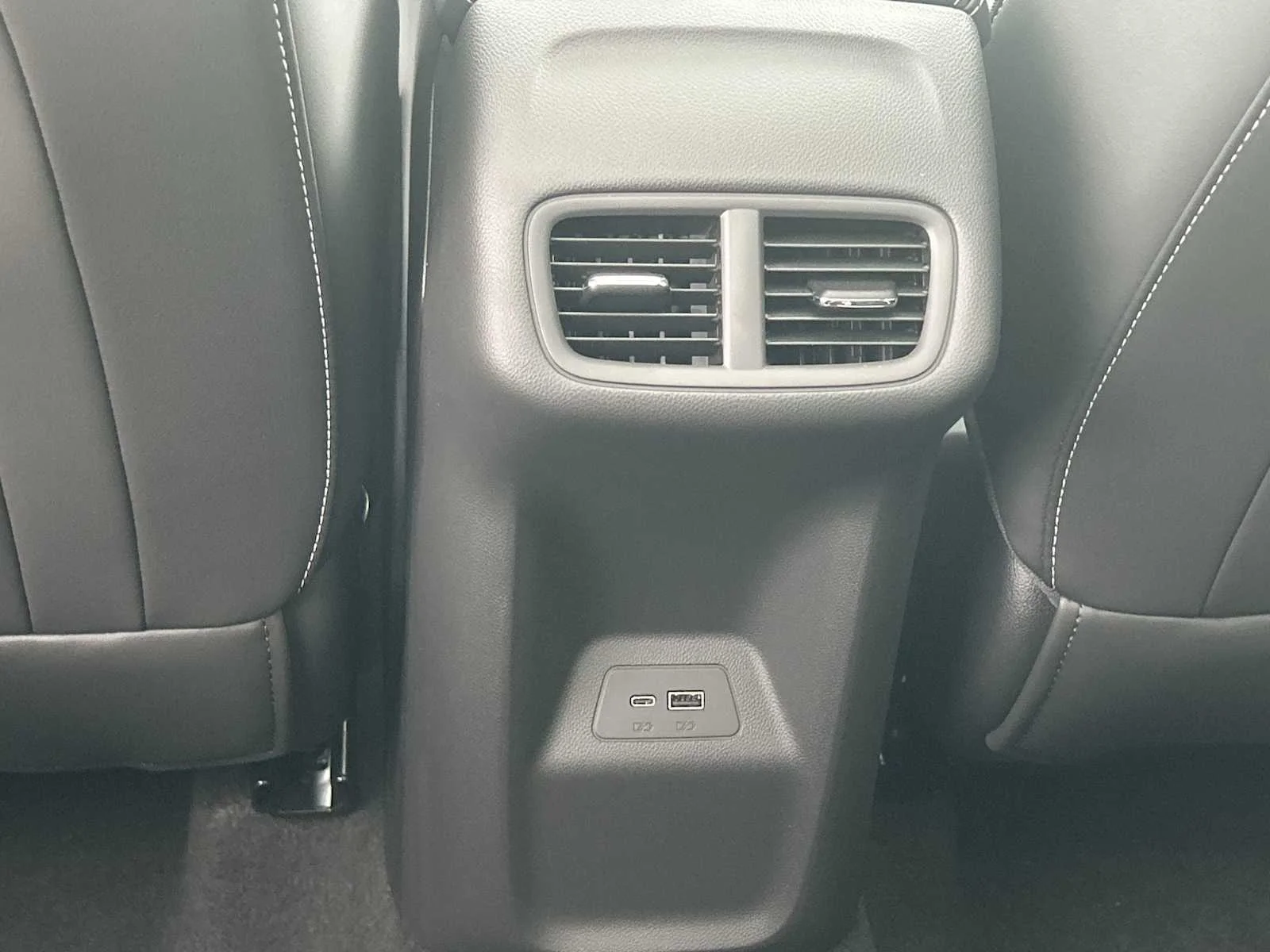 2026 Buick Envision Sport Touring - Photo 22