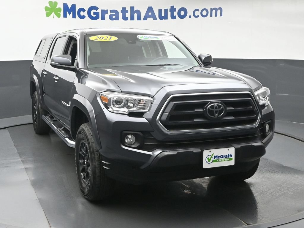 Used 2021 Gray Toyota SR5 image 5