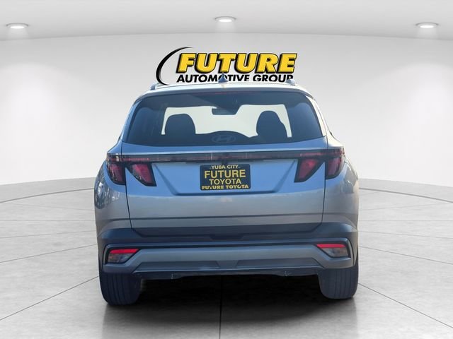 Used 2025 Silver Hyundai SEL image 5