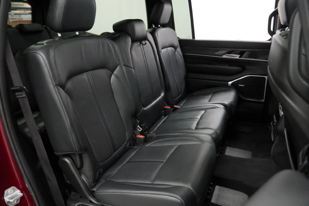 Used 2022 Red Jeep Series II image 39