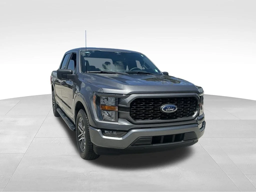 Used 2023 Gray Ford XL image 14