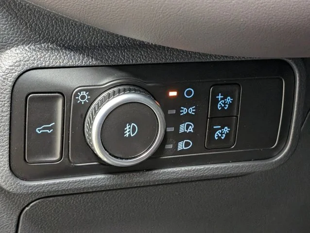 New 2026 Agate Black Metallic Ford Platinum™ image 39