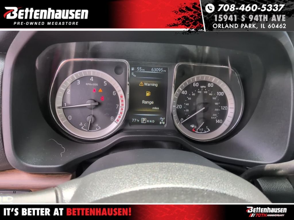 Used 2018 Red Nissan Platinum Reserve image 20