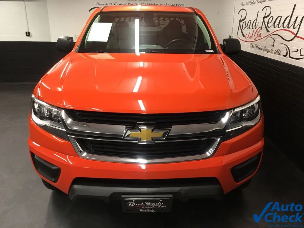 Used 2020 Orange Chevrolet  image 4