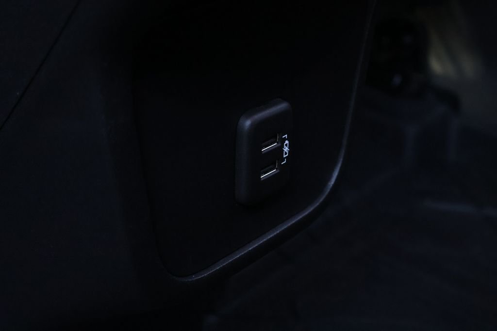 2024 Chevrolet Equinox LT - Photo 44