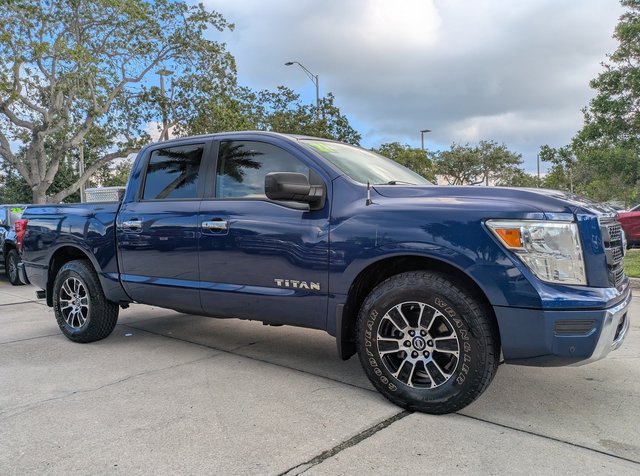 2021 Nissan Titan SV