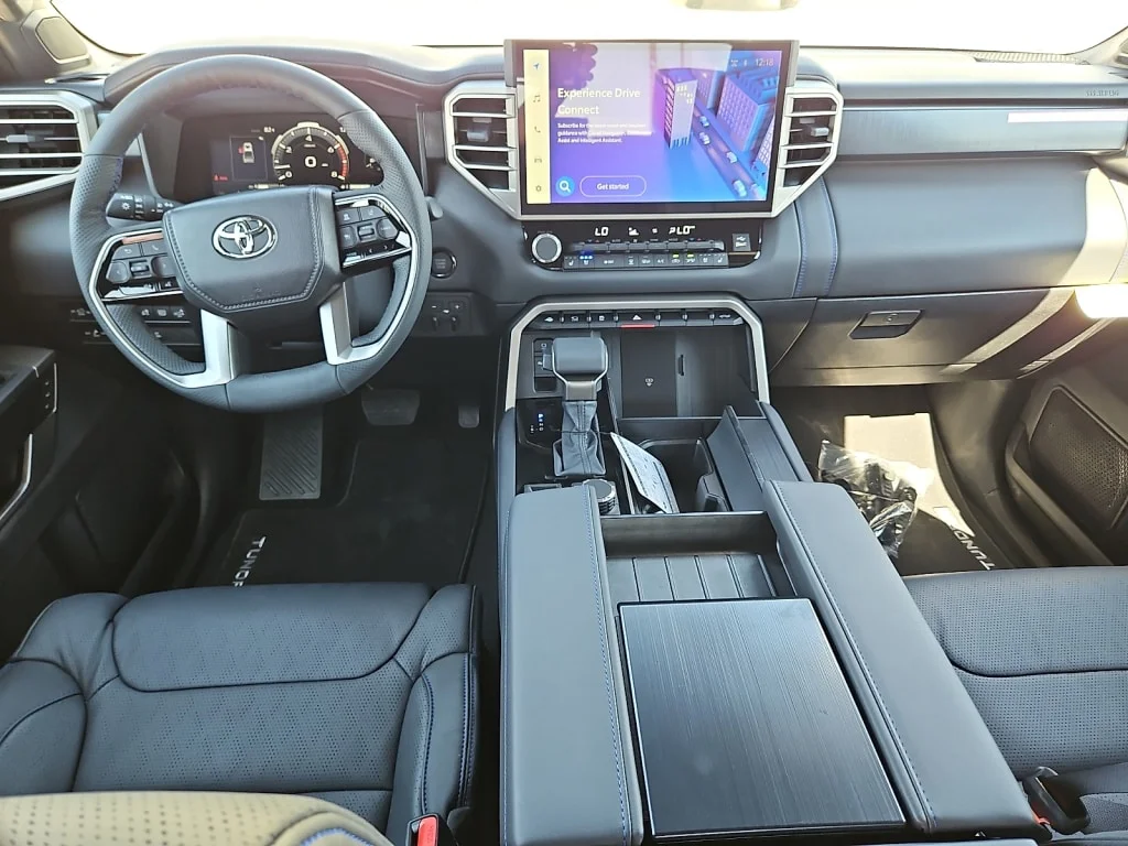 New 2026 Wind Chill Pear Toyota Platinum image 5