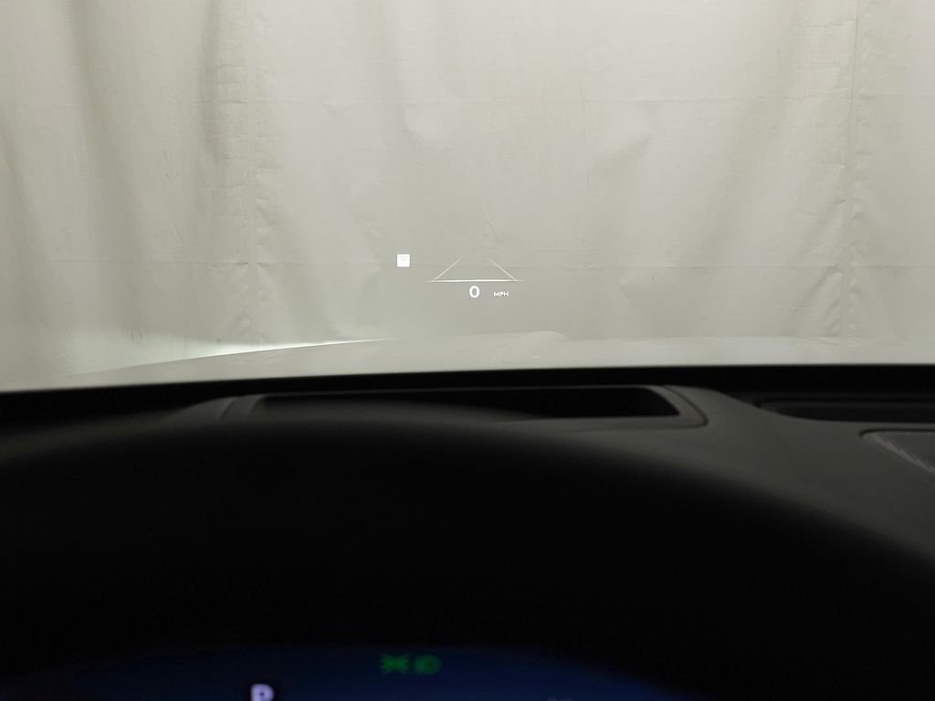 New 2026 White Genesis 2.5T Prestige image 17