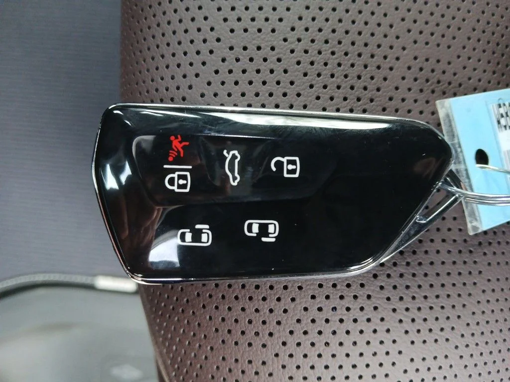 2025 Volkswagen ID. Buzz PRO S - Photo 28