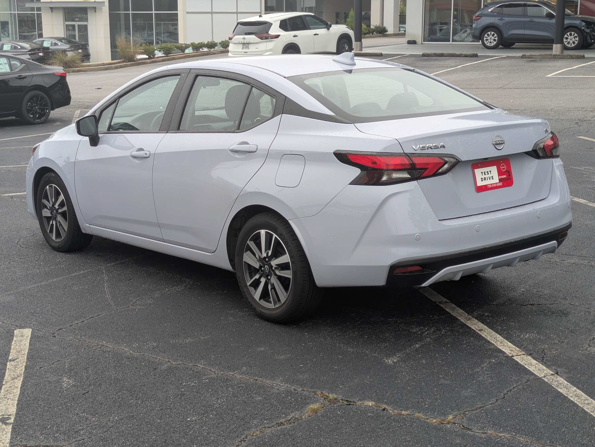 Used 2024 Gray Nissan 1.6 SV image 5