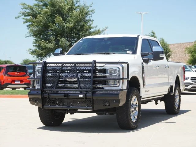 Used 2024 White Ford King Ranch image 3