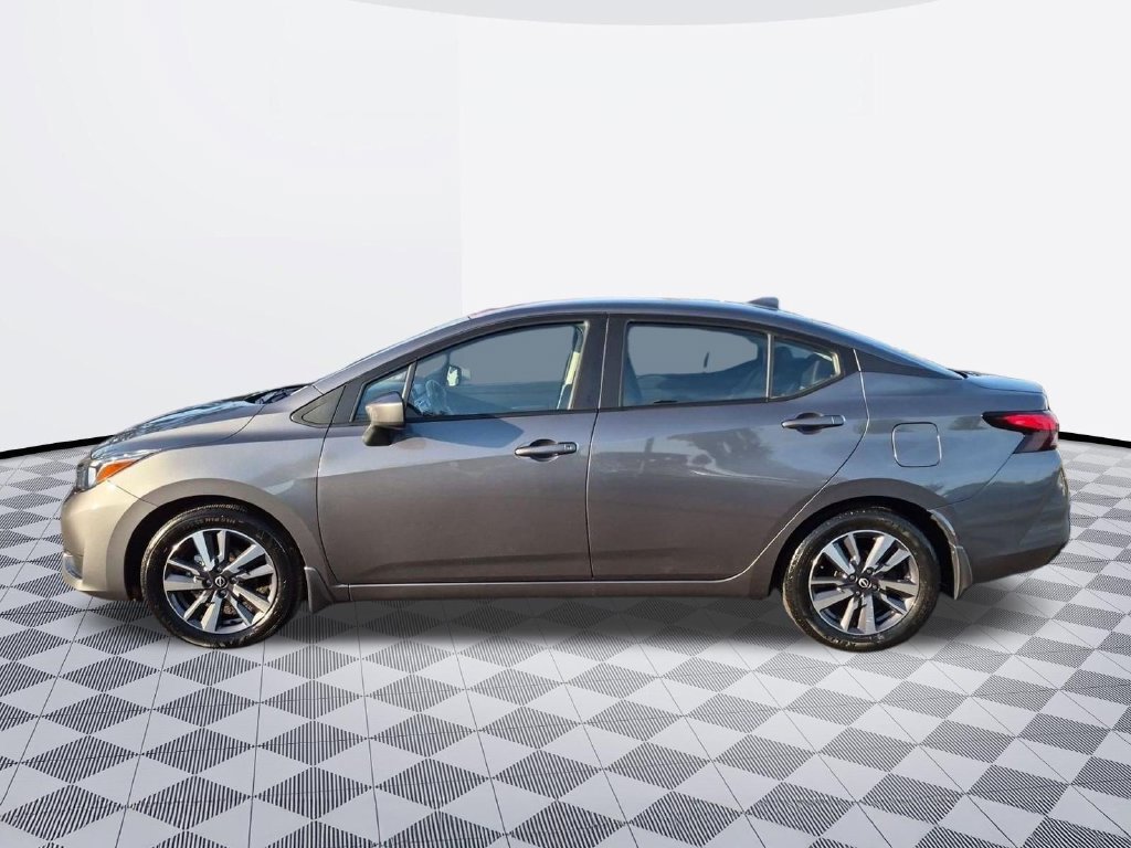 Certified Used 2024 Gun Metallic Nissan 1.6 SV image 3