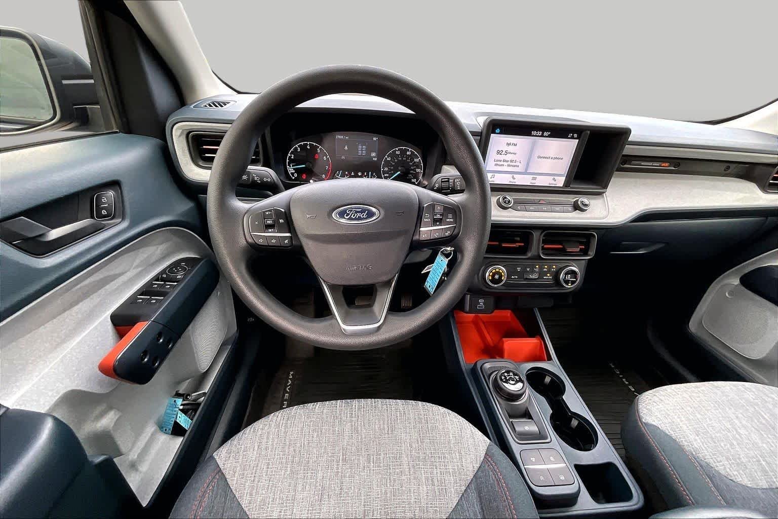 Used 2022 Alto Blue Tinted Clearcoat Metallic Ford XLT image 6