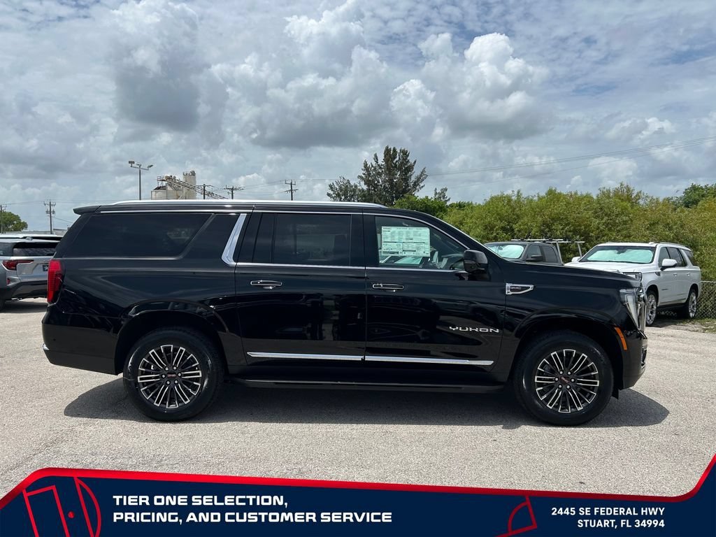 New 2026 Onyx Black GMC Elevation image 8