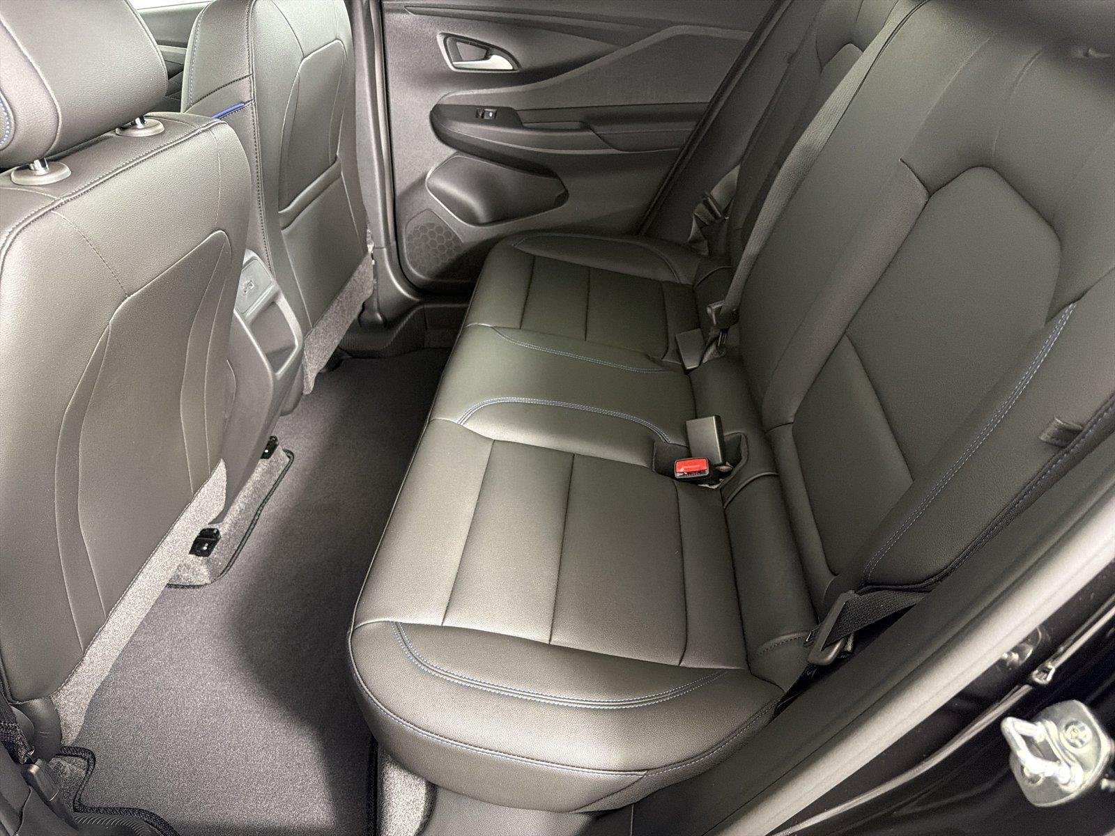 2026 Buick Envista Sport Touring - Photo 18