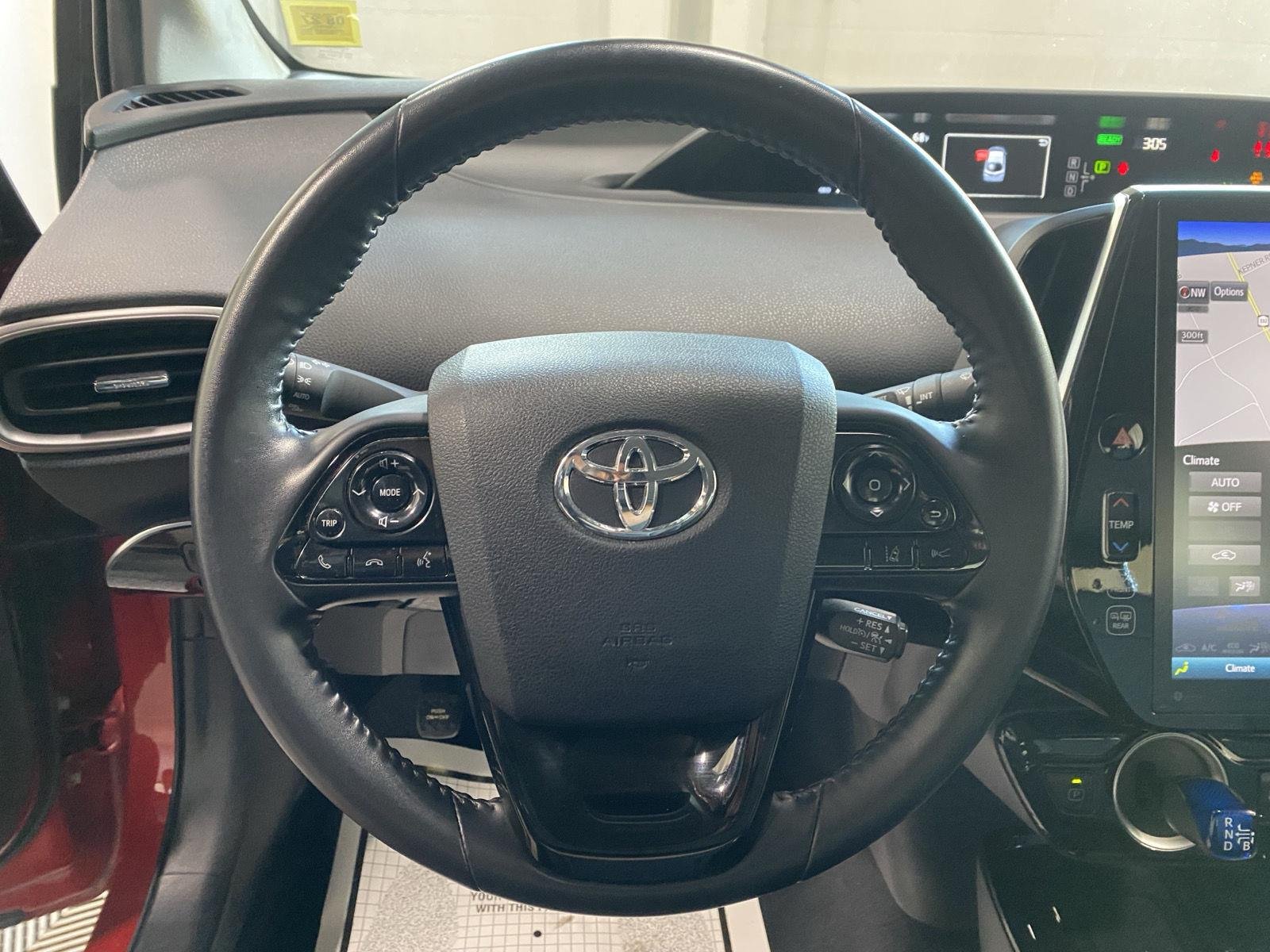 Used 2021 Supersonic Red Toyota XLE image 27