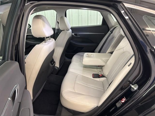Used 2020 Black Hyundai Limited image 12